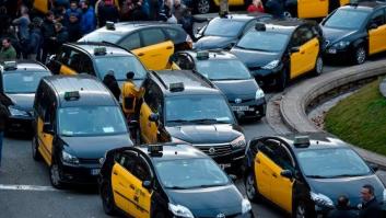 Un conductor de Cabify, enviado al hospital tras el ataque de un grupo de taxistas en Barcelona
