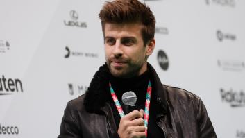 Piqué cuelga en Madrid una lona para promocionar la Copa Davis con un claro mensaje político