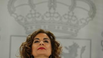 Montero: "Iglesias me gusta más sin coleta y el Gobierno, tal y como está"