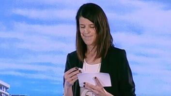 El incómodo momento de Ruth Beitia en un mitin del PP en Cantabria
