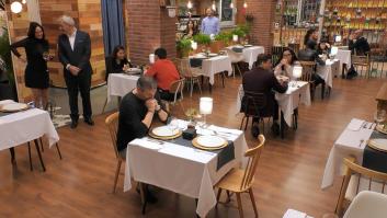 La voz en off de 'First Dates' revela lo que pasa en la calle desde hace unos años