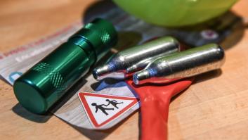 Una menor se arroja desde un puente en Marbella tras consumir gas de la risa