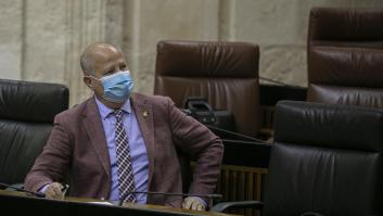 La Junta de Andalucía responsabiliza a "los jóvenes" y a "las familias" de la ludopatía: "Siempre estamos delegando"