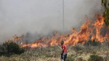 El vacío legal del voluntariado contra el fuego: "Si la gente de los pueblos ve que un incendio amenaza sus casas, sus terrenos o su ganado, va a querer actuar sí o sí"