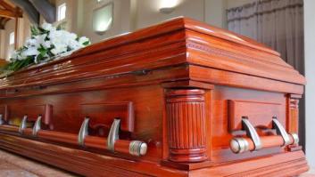 La genial esquela del 'ABC' de Sevilla: "Seguramente esté en el bar de enfrente"