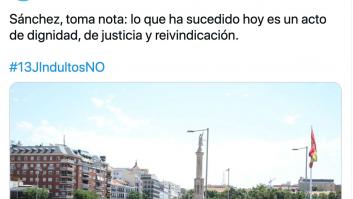 Almeida publica este tuit sobre la marcha de Colón y recibe la misma crítica una y otra vez