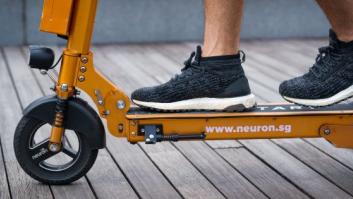 Muere el conductor de un patinete eléctrico al chocar contra un coche en Córdoba