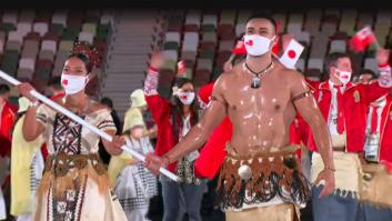 El comentario de Almudena Cid al ver al abanderado de Tonga representa a millones de personas