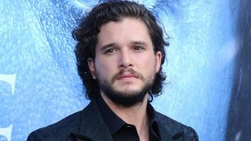 Kit Harington recula acerca de los comentarios que hizo sobre el "sexismo" contra los hombres