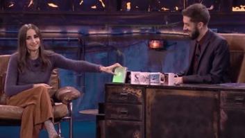 David Broncano le pregunta a Zahara en 'La Resistencia' cuánto dinero tiene y la respuesta le deja estupefacto