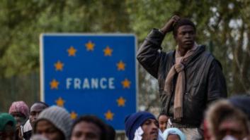 Cameron y Hollande acuerdan abordar la inmigración ilegal en el eurotúnel