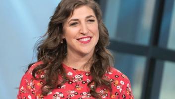 Mayim Bialik pide perdón tras las polémicas declaraciones sobre el caso Weinstein
