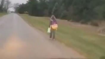 "El bullying es inaceptable": el polémico castigo de un padre a su hija acosadora que abre debate