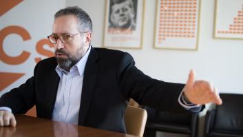 La respuesta de un periodista británico tras ser bloqueado por Girauta en Twitter