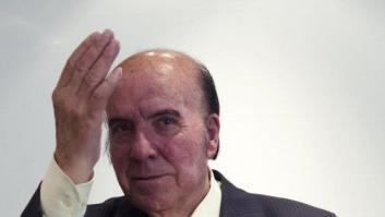 Chiquito de la Calzada, hospitalizado tras ser rescatado por los bomberos en su casa