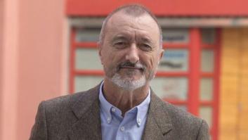 Pérez-Reverte arrasa en Twitter con sus mensajes tras el sí pero no de Puigdemont
