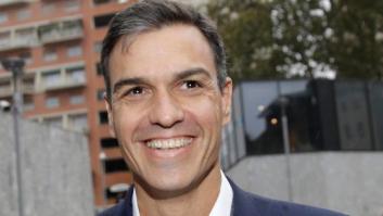 Sánchez recuerda al 15M, ensalza la Transición y pregunta: "¿Para qué sirve el Senado?"