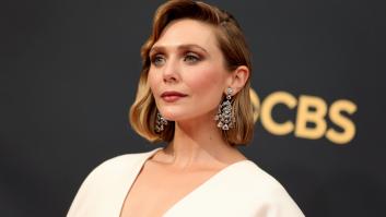 Golpe de efecto: Elizabeth Olsen fue a los Emmy con un vestido diseñado por sus hermanas