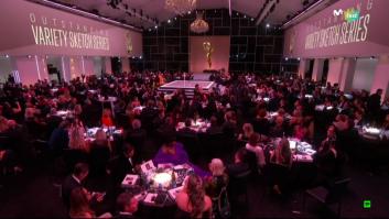 Esto es lo que ven los premiados cuando se pasan en el discurso en los Emmy