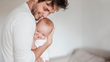 Hacienda también devolverá el IRPF de los permisos de paternidad desde 2014