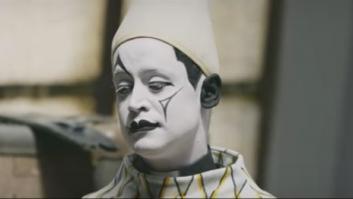 Macaulay Culkin se convierte en un inquietante payaso en un corto de Kenzo