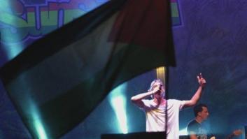 Matisyahu canta en el Rototom entre abucheos de parte del público y banderas palestinas