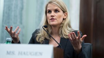 Facebook trata de desacreditar a la delatora y niega su versión de los hechos