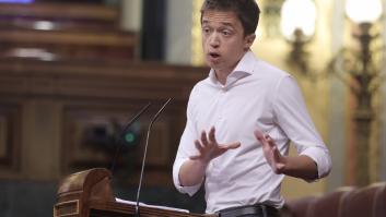 Una conocida empresa aplica la medida estrella de Errejón y él se pronuncia en Twitter
