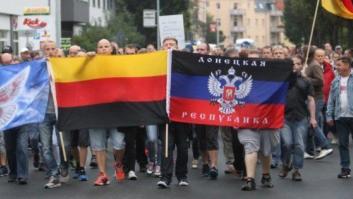 Pese a la amenaza nazi han hecho su fiesta de bienvenida a refugiados