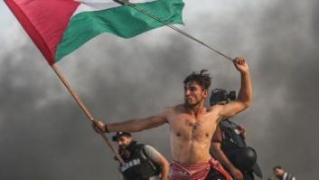 El Ejército israelí hiere al palestino de la foto icónica de las protestas de Gaza