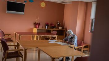 “Ahora sueño con los muertos”: la pandemia (y la precariedad) sigue pesando en las residencias