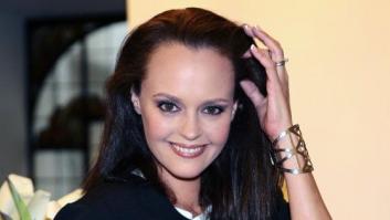 Shaila Dúrcal enseña cómo se le ha quedado la mano tras perder parte del dedo