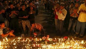 La camioneta con niños refugiados en estado grave tiene matrícula española