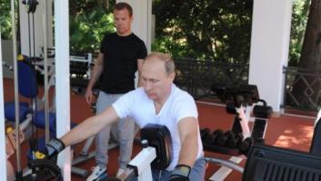 Putin y Medvedev, de pesas y tés