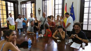 Miles de turistas españoles aún atrapados por el huracán Irma