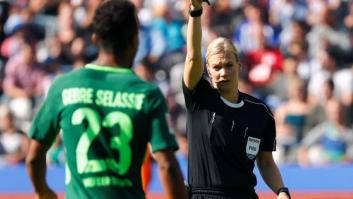 Bibiana Steinhaus, la primera árbitra en una gran competición europea