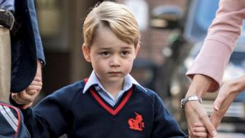 El príncipe Jorge de Cambridge empieza el colegio