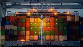 O pides tus regalos ya o no llegan: la crisis de los contenedores que amenaza la Navidad