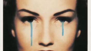 Giovanni Gastel, el fotógrafo de moda que juega con el tiempo