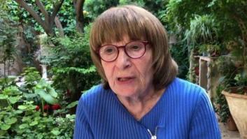 La ganadora del Premio Nacional de Poesía acepta los 20.000 euros del galardón, pero pide "libertad para los presos políticos"