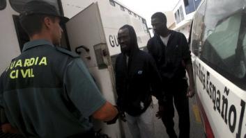 Salvamento Marítimo rescata dos pateras con 21 inmigrantes a bordo, dos de ellos menores