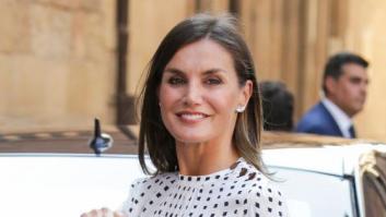 Massimo Dutti lanza la versión otoñal del vestido más alabado de la reina Letizia