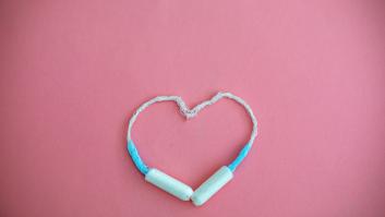 El Gobierno bajará el IVA de compresas y tampones