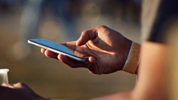 Facua denuncia a once bancos por utilizar teléfonos 901 y 902 para la atención al cliente