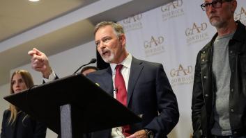 Presentan la primera demanda por negligencia contra Alec Baldwin y el equipo de 'Rust'