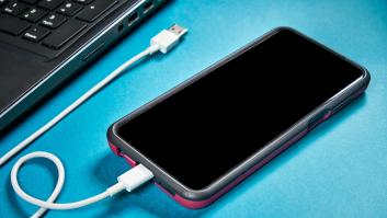 El truco para usar WhatsApp aunque tengas el teléfono apagado