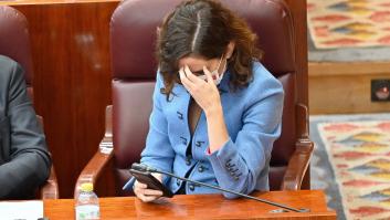 Ayuso revienta tras las palabras sobre su hermano en la Asamblea de Madrid