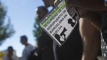 Nueva jornada de colas en El Prat a la espera de la votación de los trabajadores