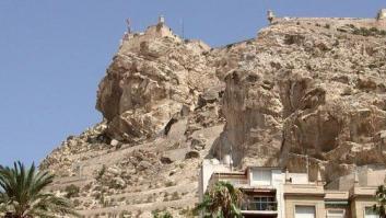 Identificada la mujer a la que nadie reclamaba tras caer de un castillo de Alicante