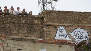 Arran propone la expropiación de hoteles y parques temáticos y el veto a Airbnb